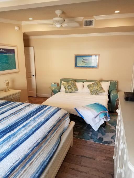 Bahamian Cottage - Heated Pool Walk To The Beach 코코아비치 외부 사진